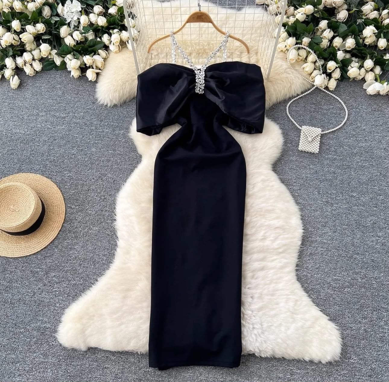 Mia Velvet Dress in Midnight